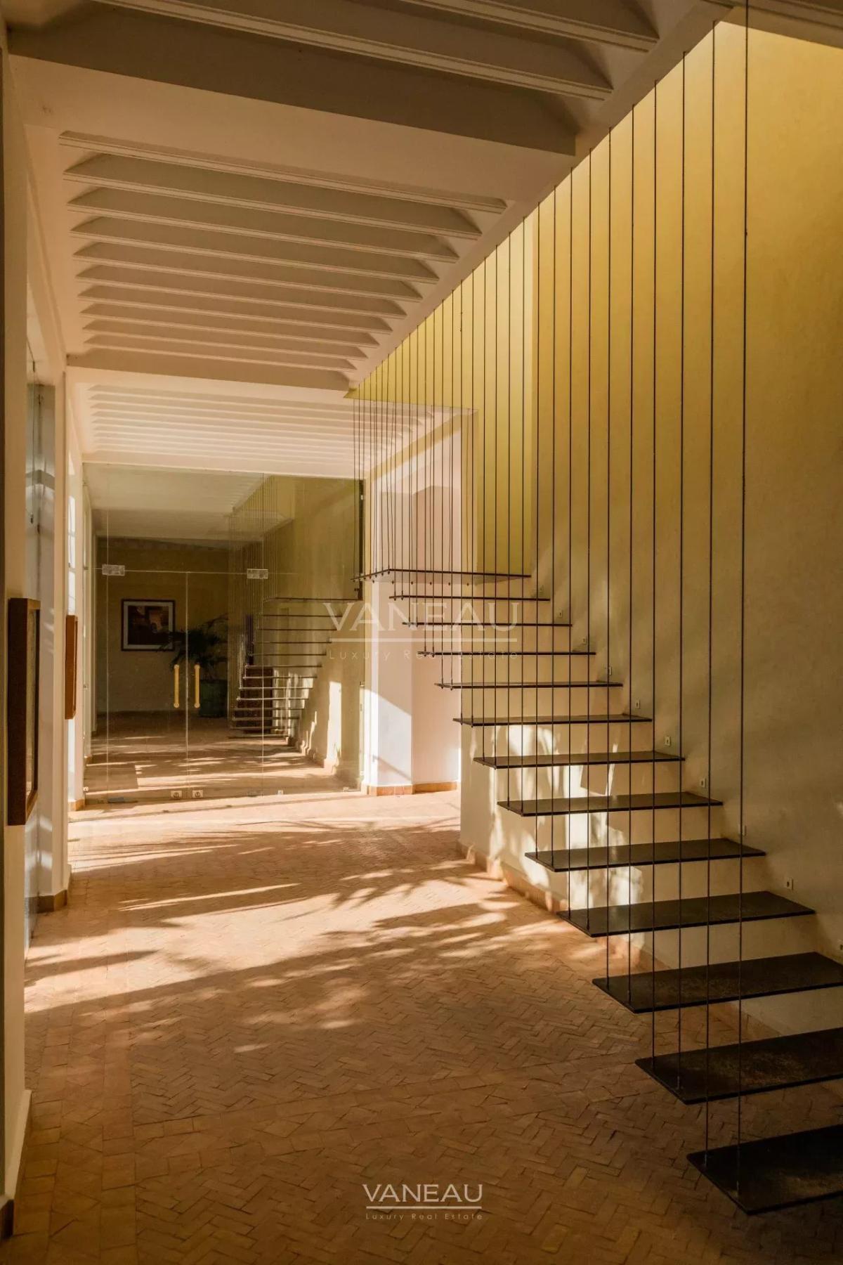 SUPERBE PROPRIÉTÉ À VENDRE AU COEUR D'UN GOLF DE PRÉSTIGE À MARR