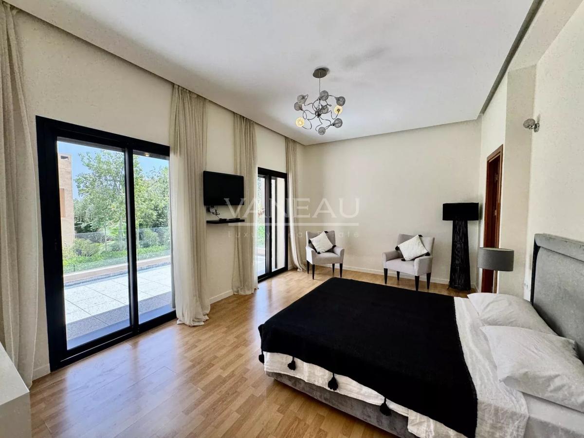 Villa à Louer Sur Golf- Amelkis