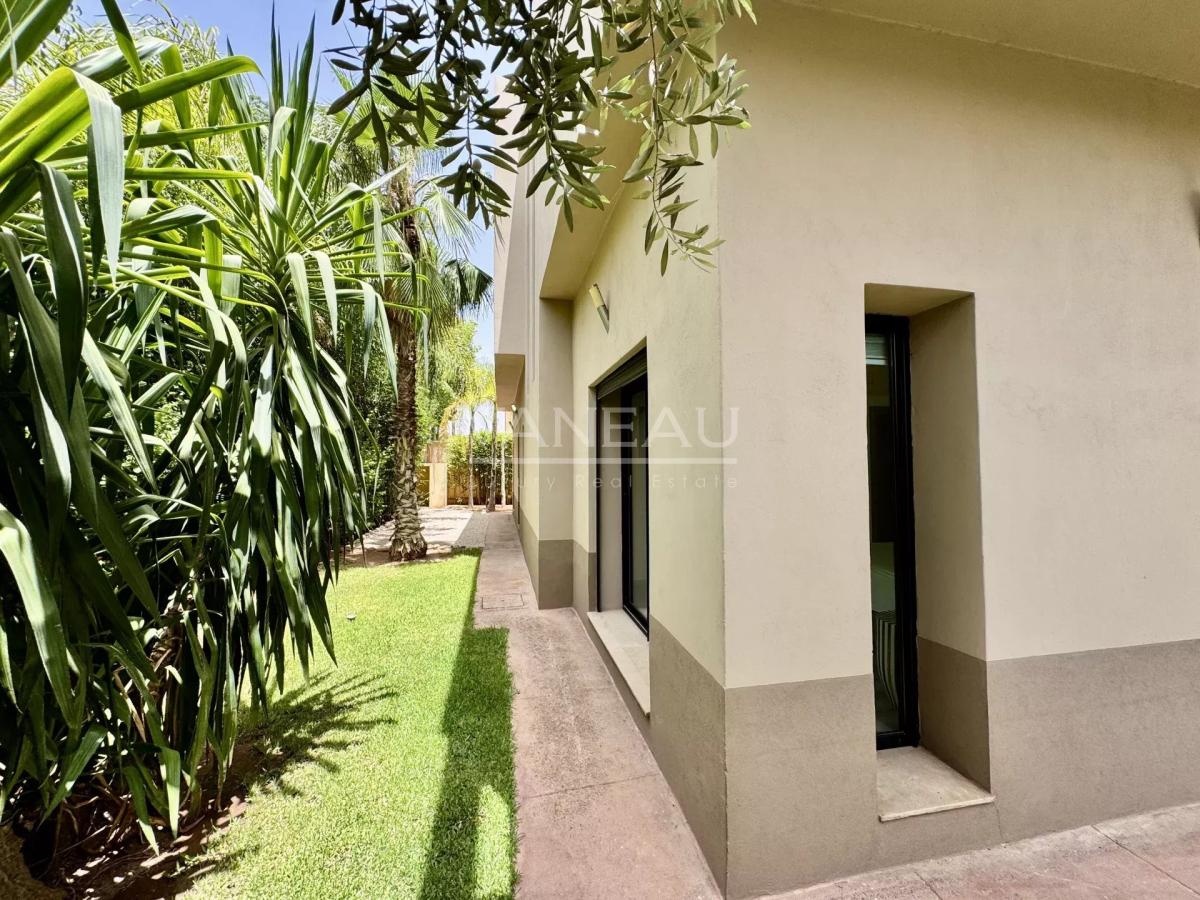 Villa à Louer Sur Golf- Amelkis