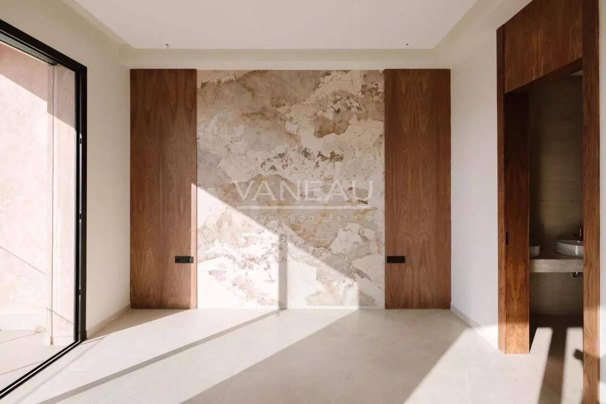 **À Vendre Villa  sur le Golf Akenza à Marrakech**