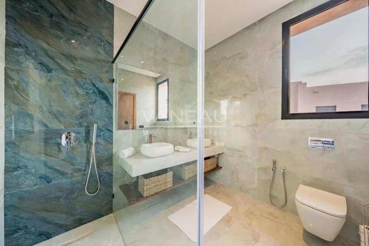 VILLA NEUVE 4 SUITES