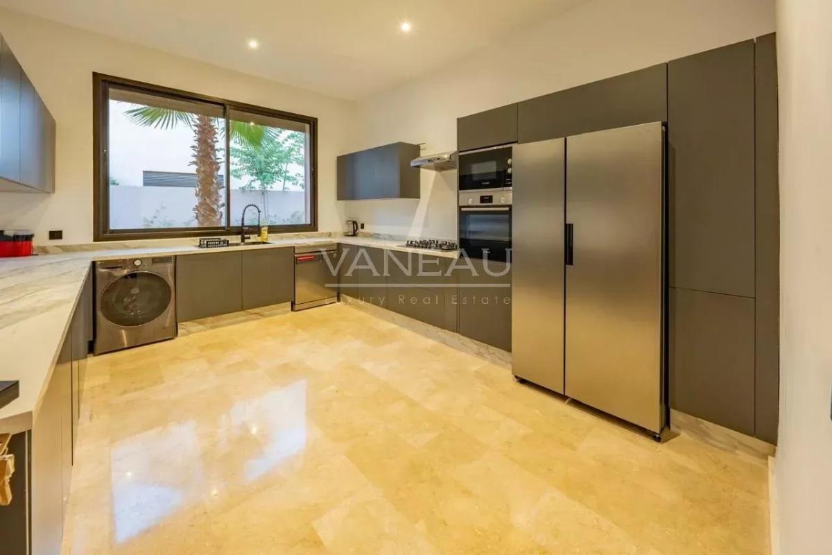 VILLA NEUVE 4 SUITES