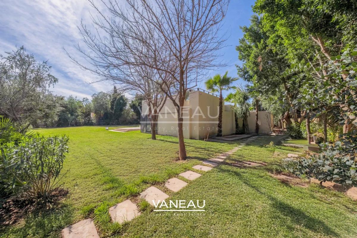 Grande villa en premiere ligne de golf à Almaaden