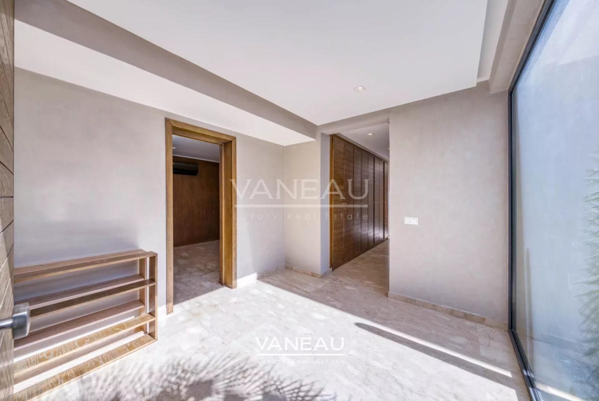 Grande villa en premiere ligne de golf à Almaaden