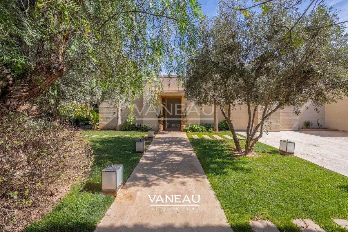 Grande villa en premiere ligne de golf à Almaaden