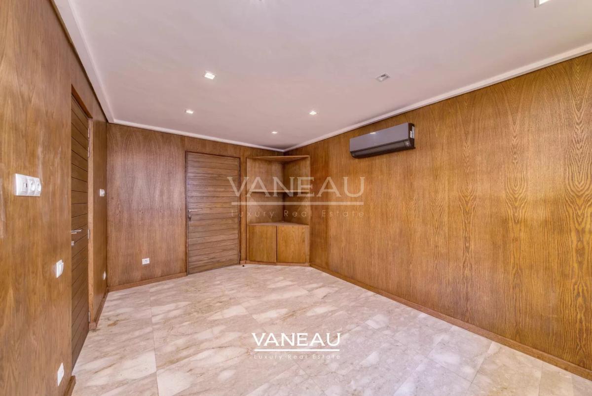 Grande villa en premiere ligne de golf à Almaaden