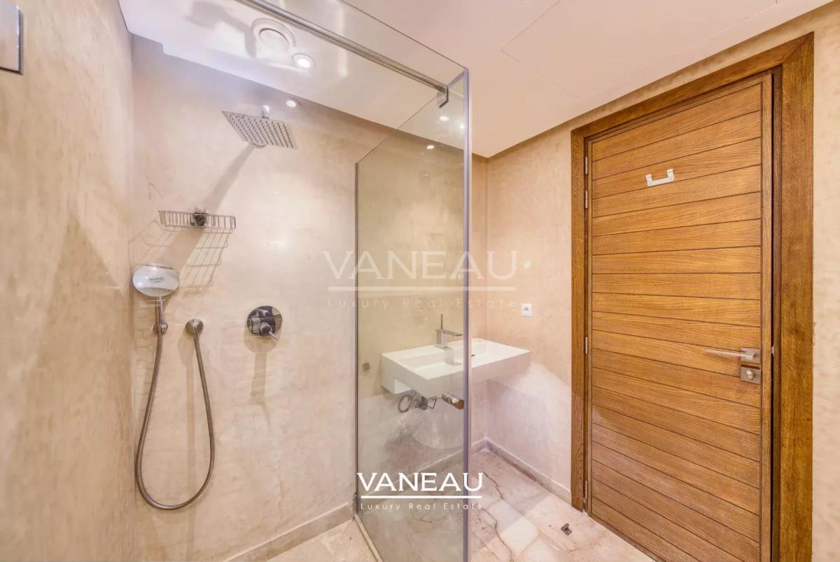 Grande villa en premiere ligne de golf à Almaaden