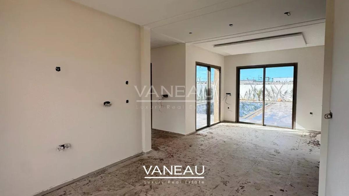 VILLA CONTEMPORAINE EN COURS DE FINITION –  DOUAR LARAAB / ESSAO