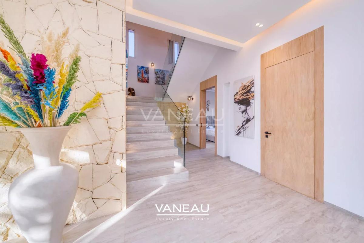 Belle villa  contemporaine 5 chambres Amelkis 1