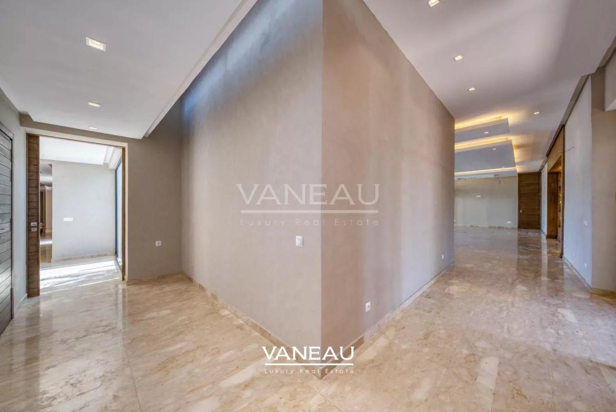 Grande villa en premiere ligne de golf à Almaaden