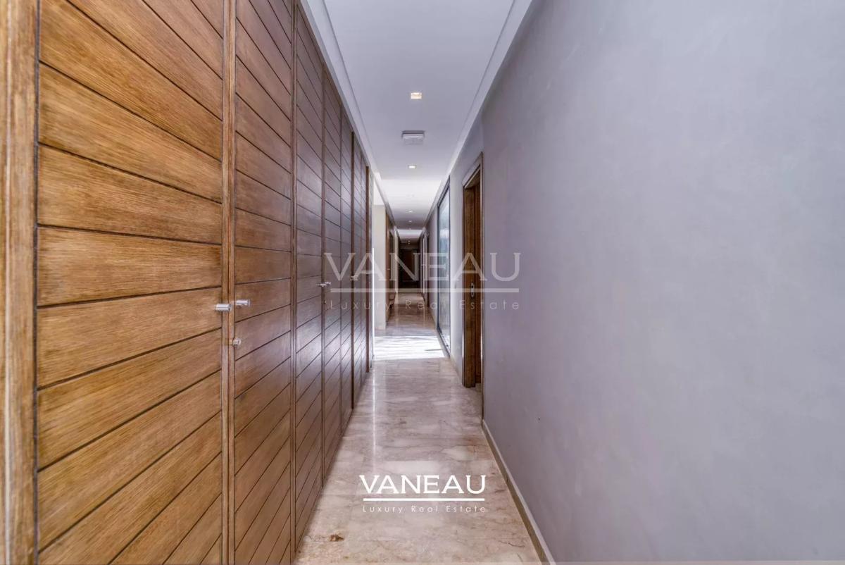 Grande villa en premiere ligne de golf à Almaaden