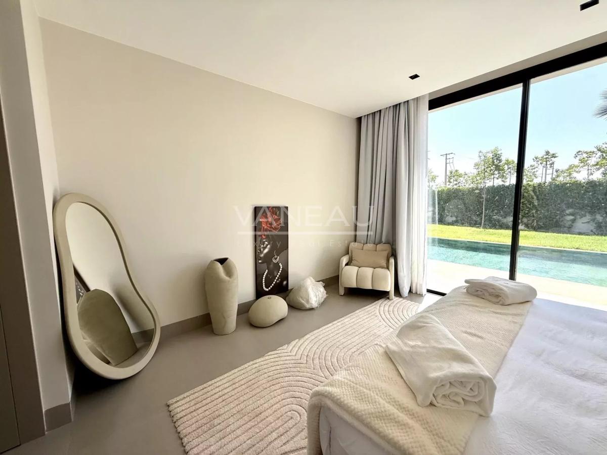 VILLA PLAIN-PIED 4 SUITES