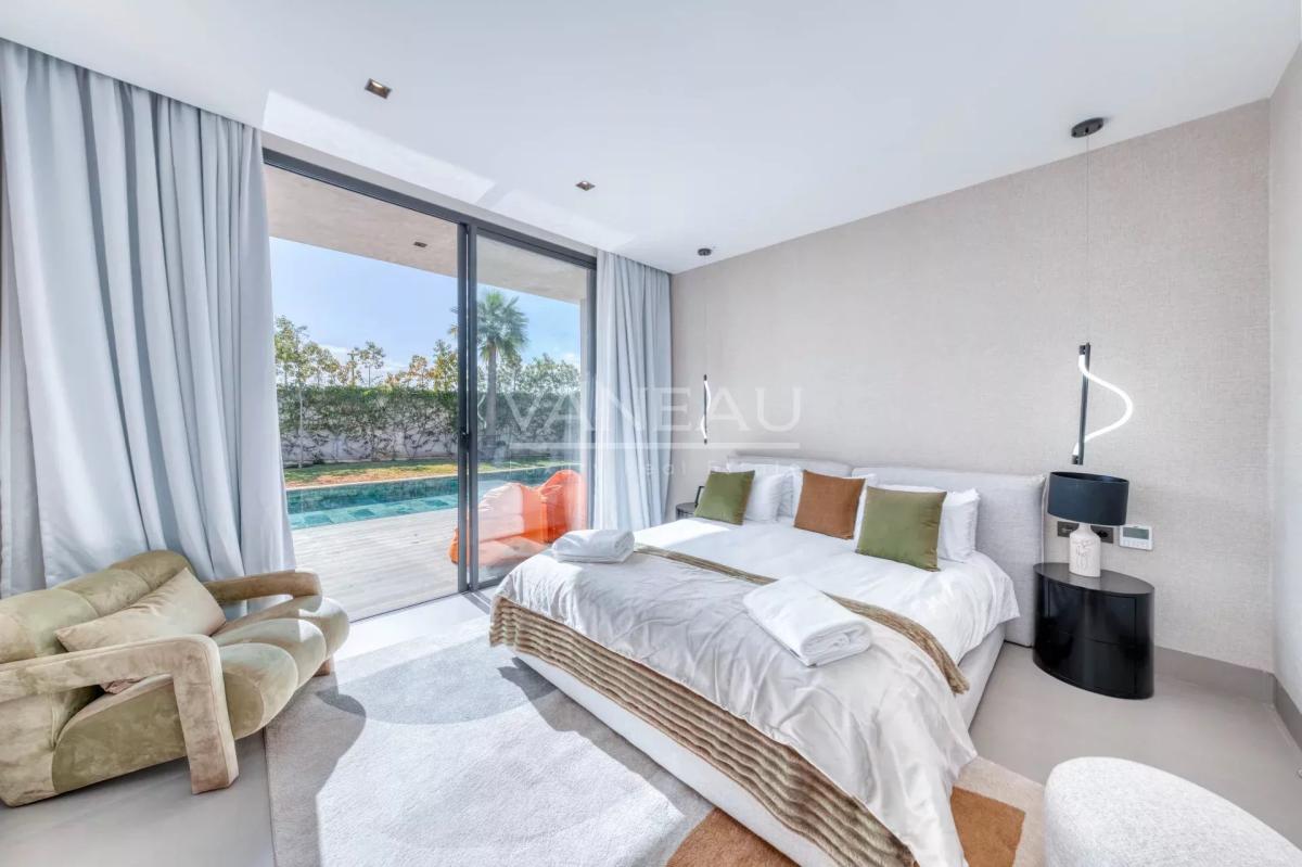 VILLA PLAIN-PIED 4 SUITES