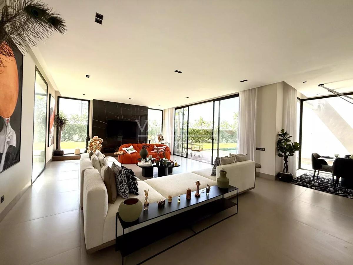 VILLA PLAIN-PIED 4 SUITES