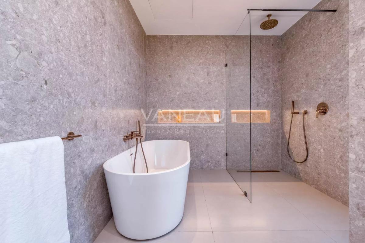 VILLA PLAIN-PIED 4 SUITES