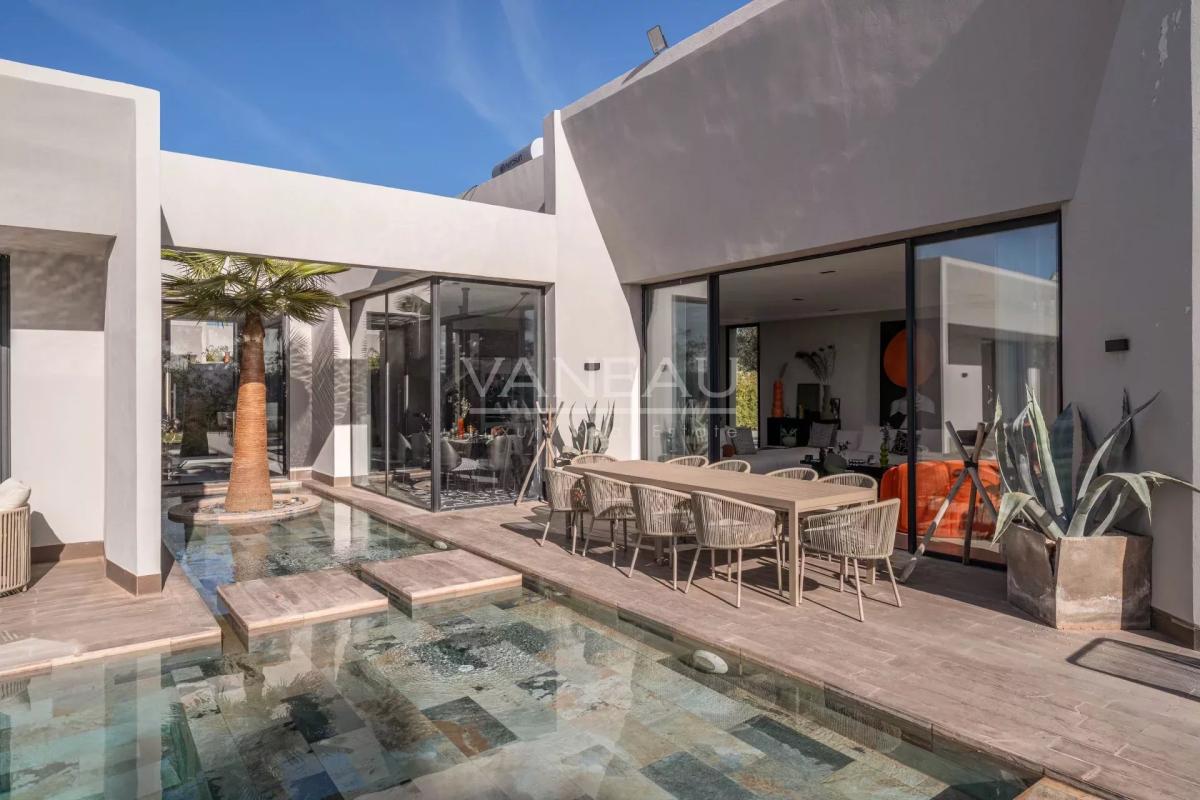 VILLA PLAIN-PIED 4 SUITES