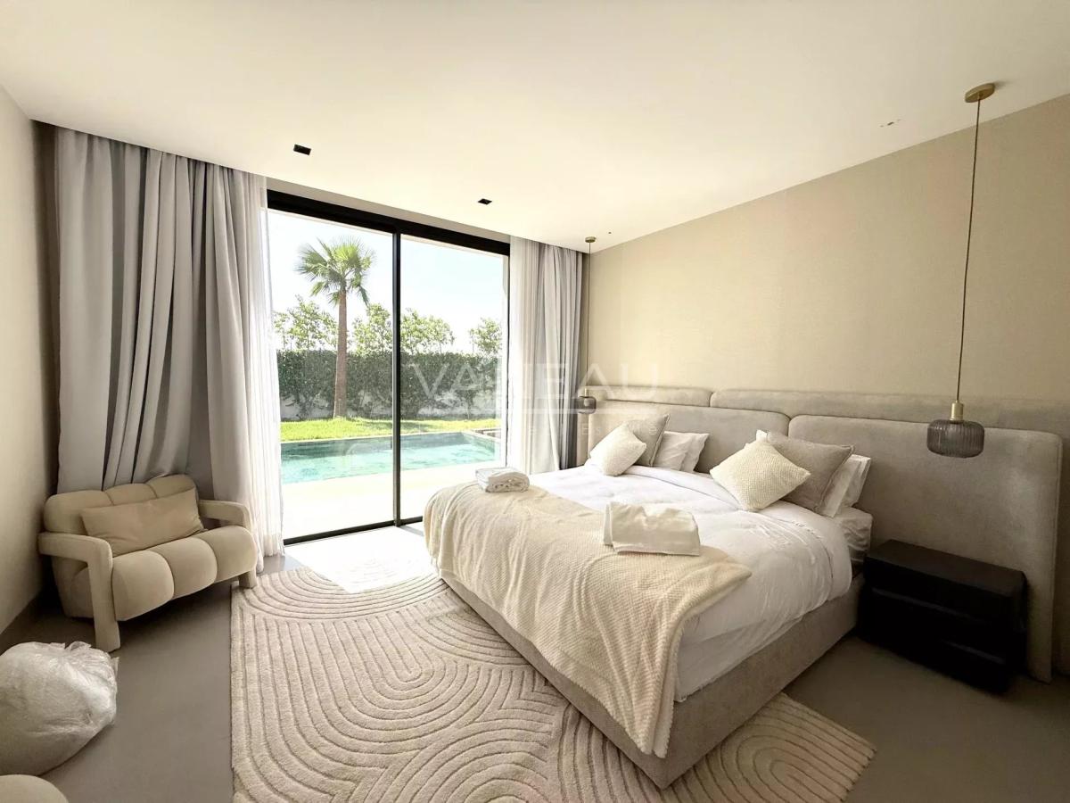 VILLA PLAIN-PIED 4 SUITES