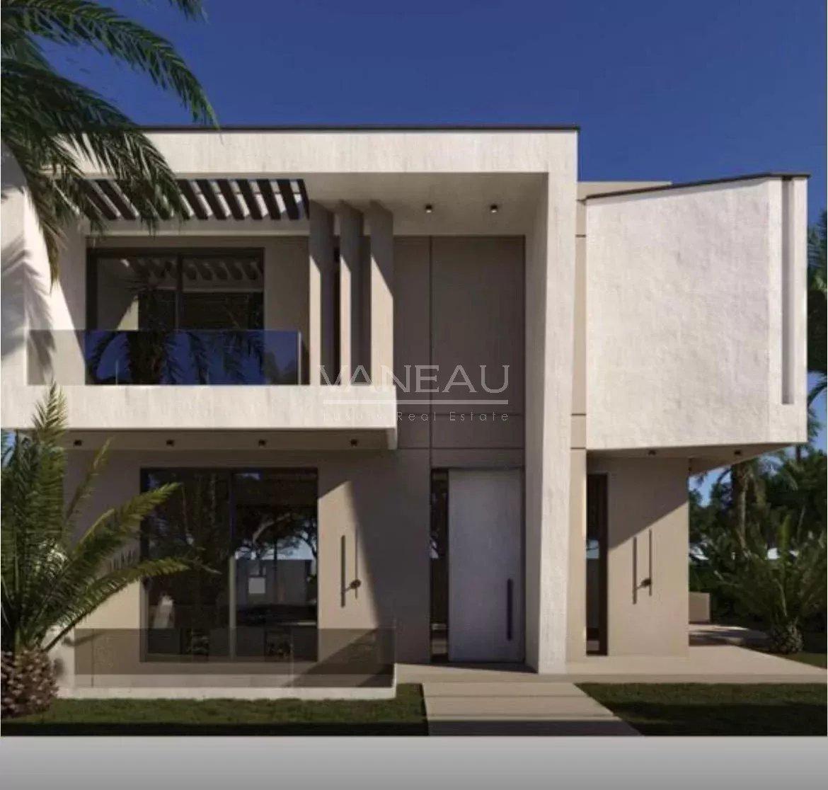 ***Villa 5 chambres avec piscine***