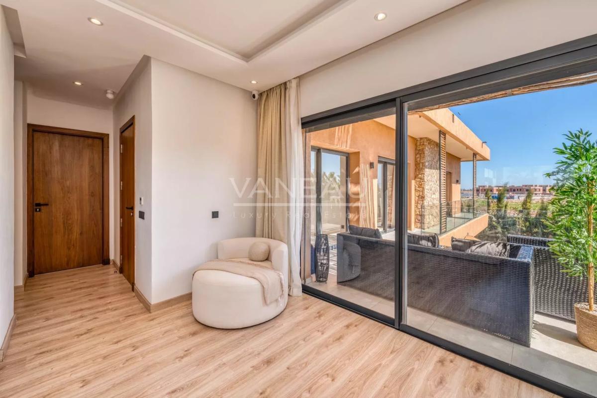 ****Villa moderne avec piscine dans residence****