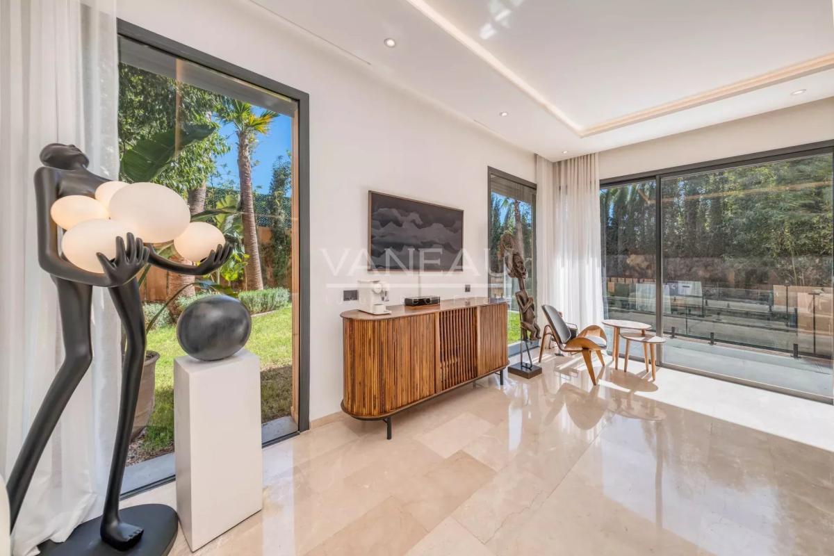 ****Villa moderne avec piscine dans residence****