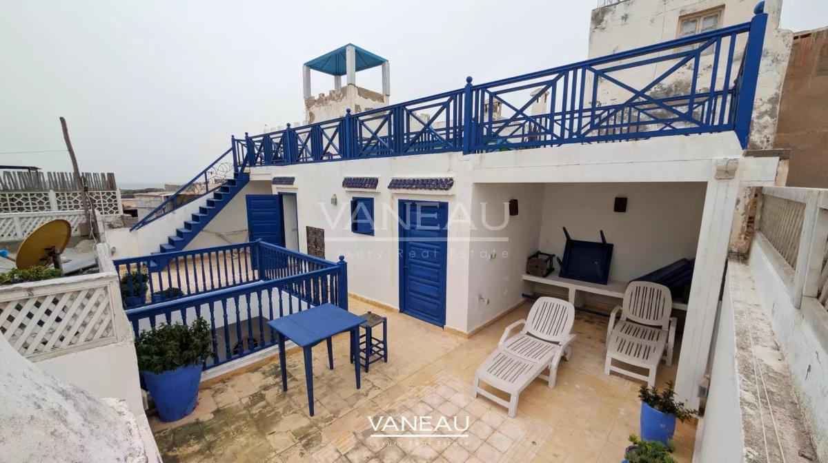 RIAD VUE SUR LE PORT ET L’OCÉAN – EXCLUSIVITÉ VANEAU