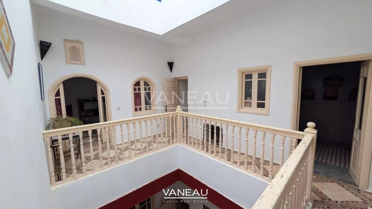 RIAD VUE SUR LE PORT ET L’OCÉAN – EXCLUSIVITÉ VANEAU