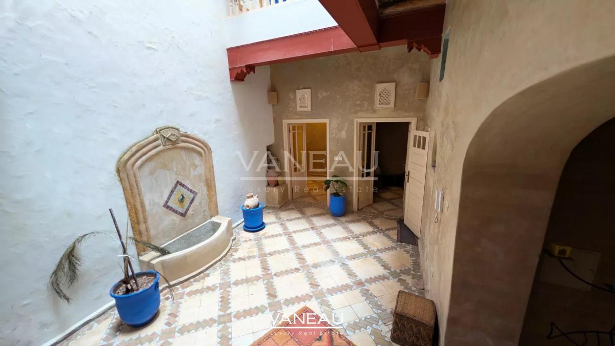 RIAD VUE SUR LE PORT ET L’OCÉAN – EXCLUSIVITÉ VANEAU