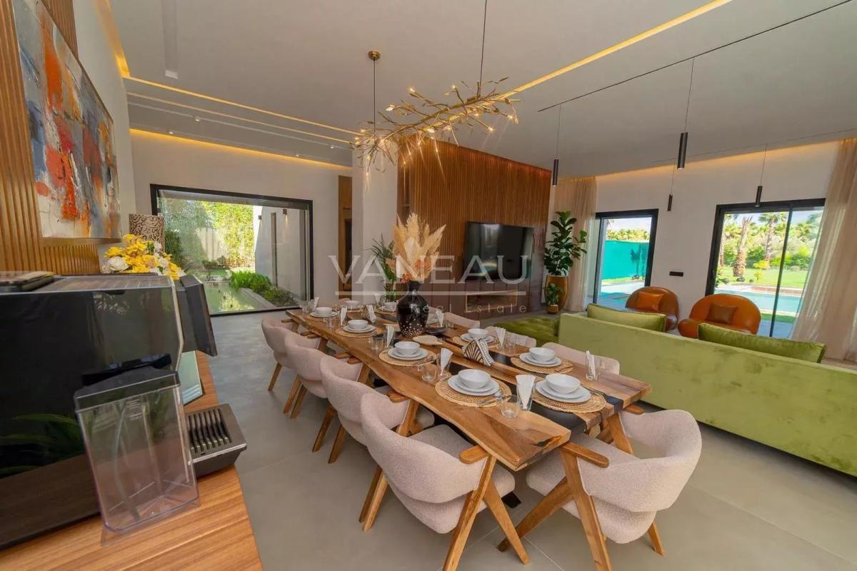 Grande villa 8 chambres route de Ourzazate