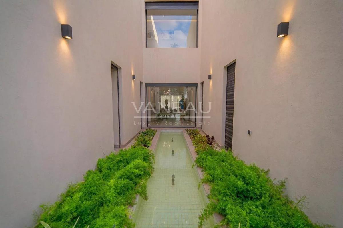 Grande villa 8 chambres route de Ourzazate