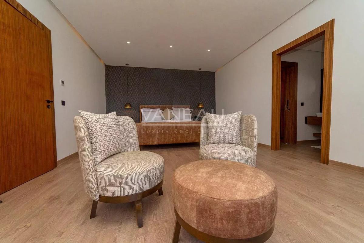 Grande villa 8 chambres route de Ourzazate