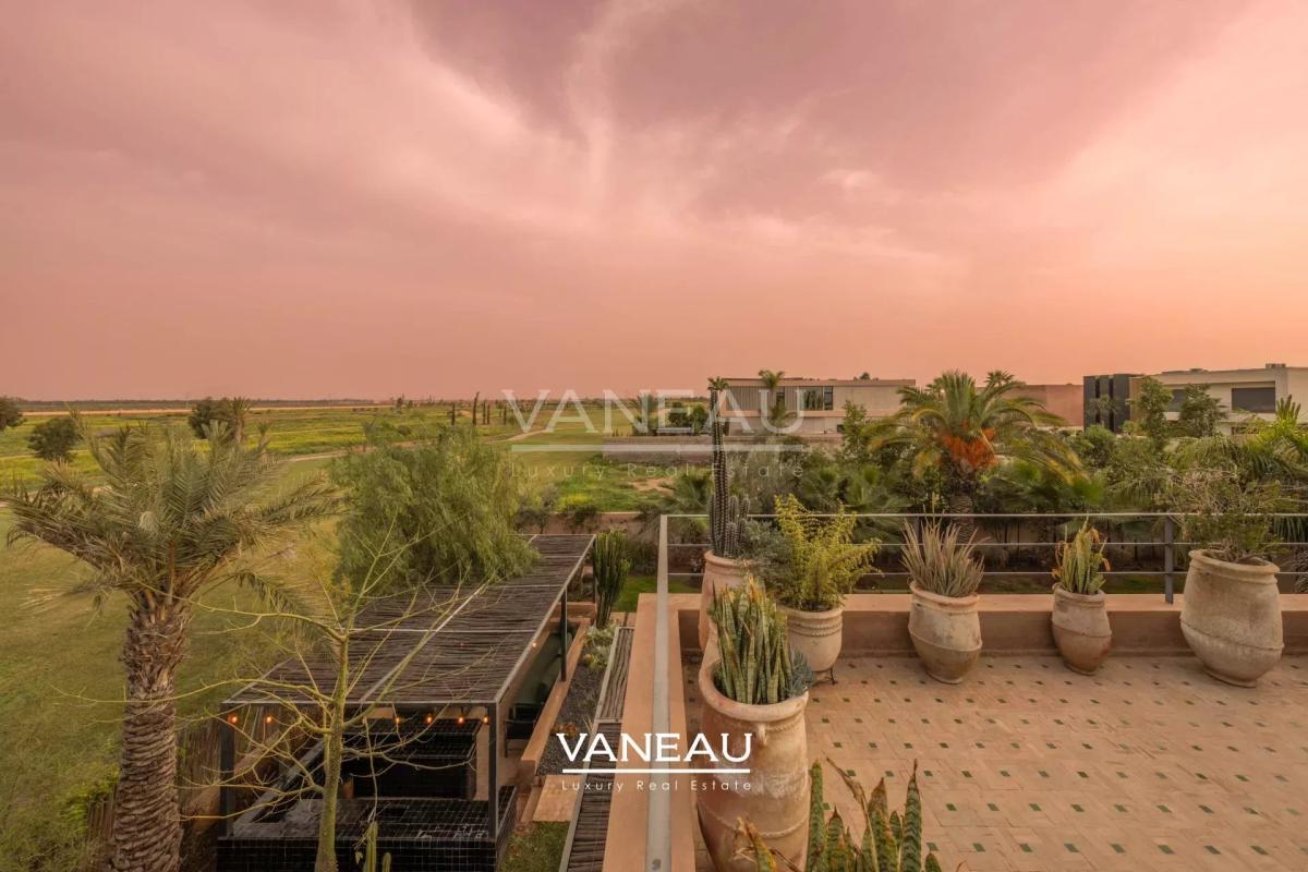Superbe Villa Front de Golf Amelkis