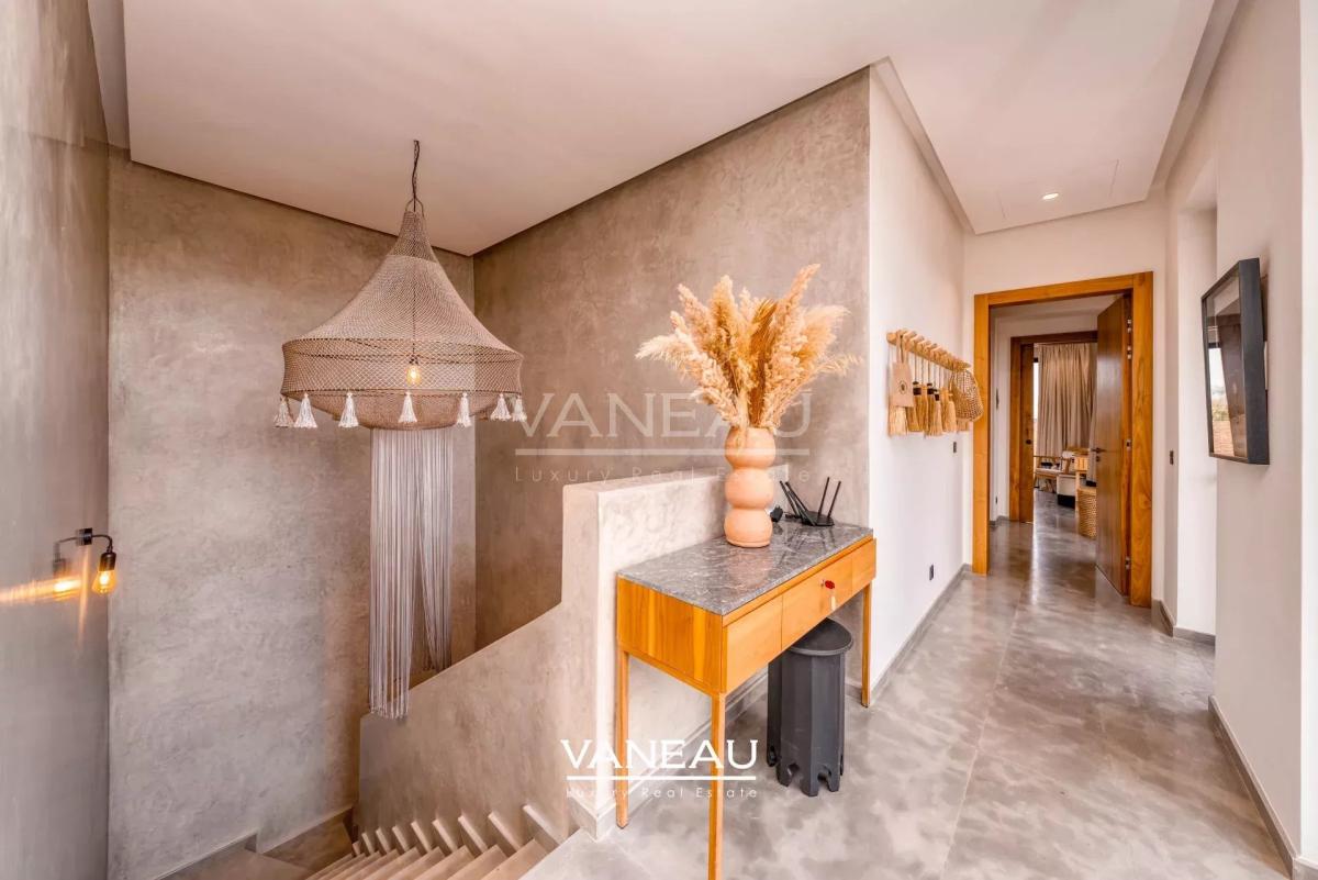 Superbe Villa Front de Golf Amelkis