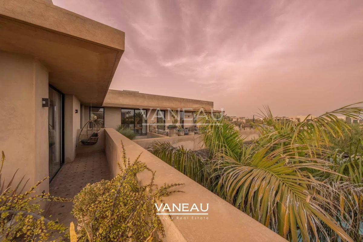 Superbe Villa Front de Golf Amelkis