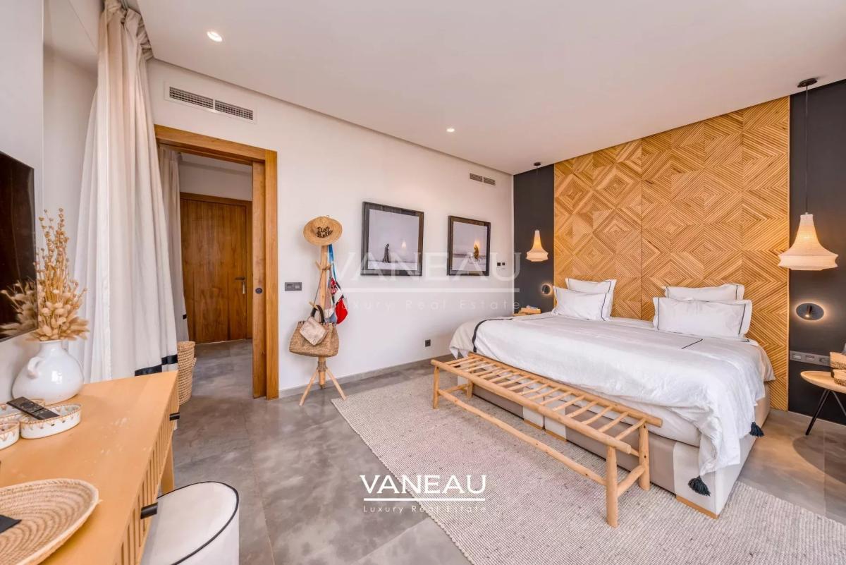 Superbe Villa Front de Golf Amelkis