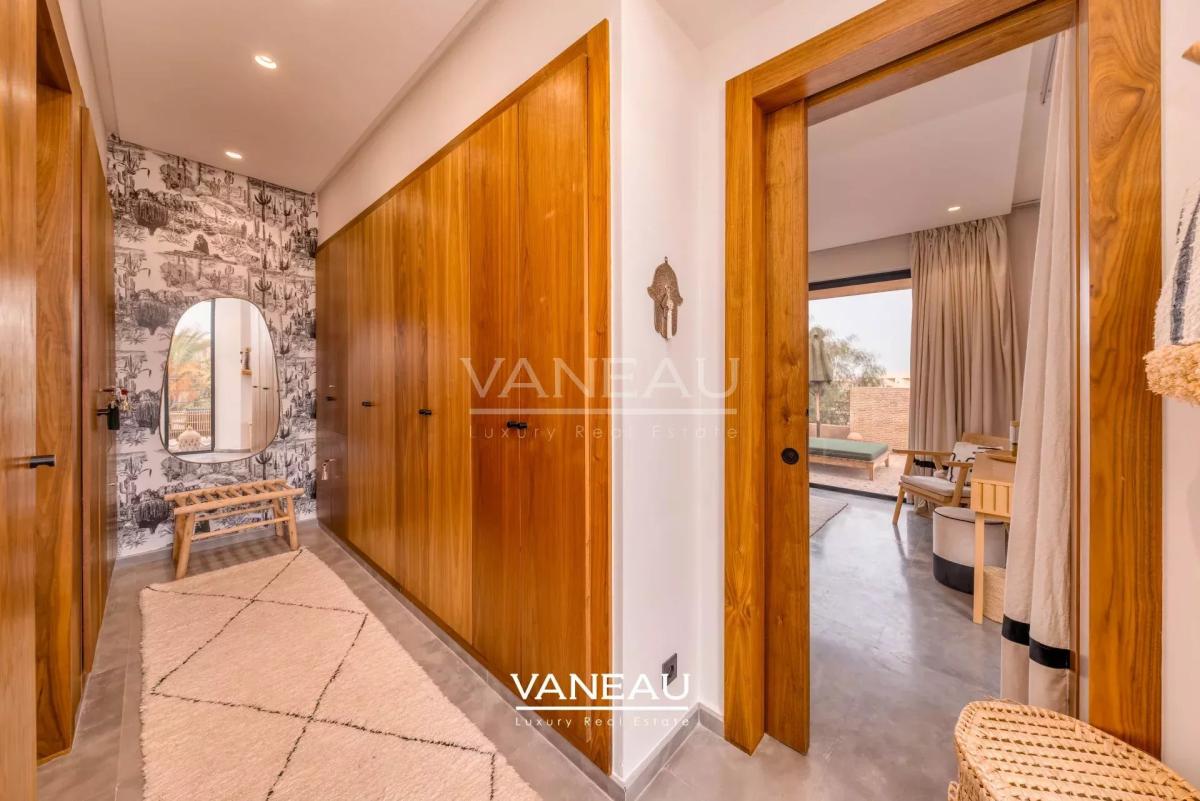 Superbe Villa Front de Golf Amelkis