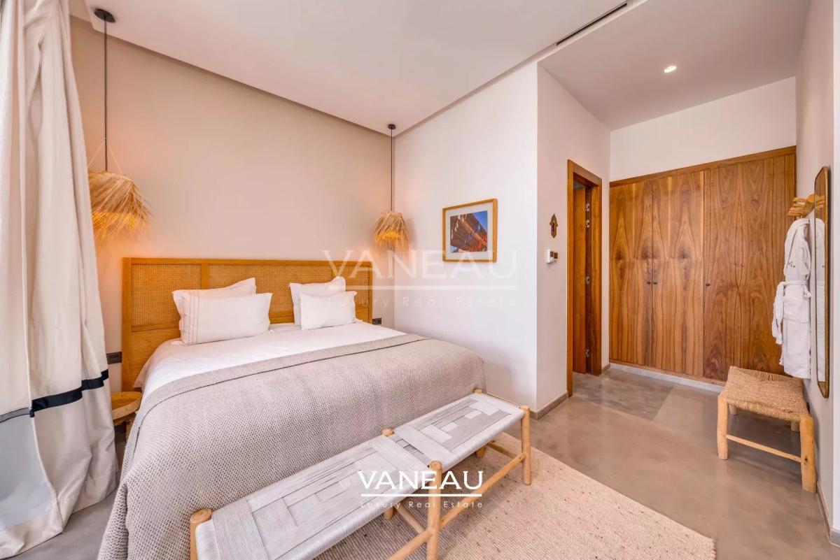 Superbe Villa Front de Golf Amelkis