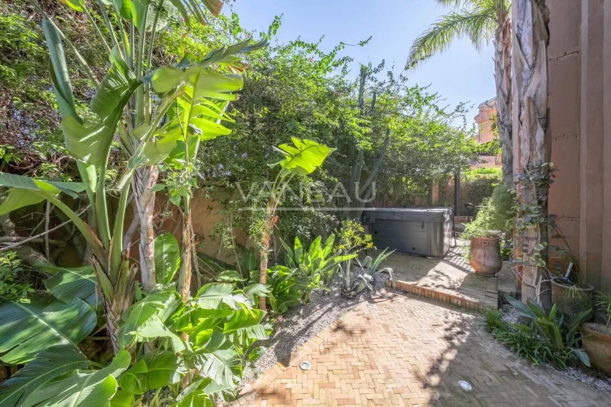 **** Maison Familiale Targa****