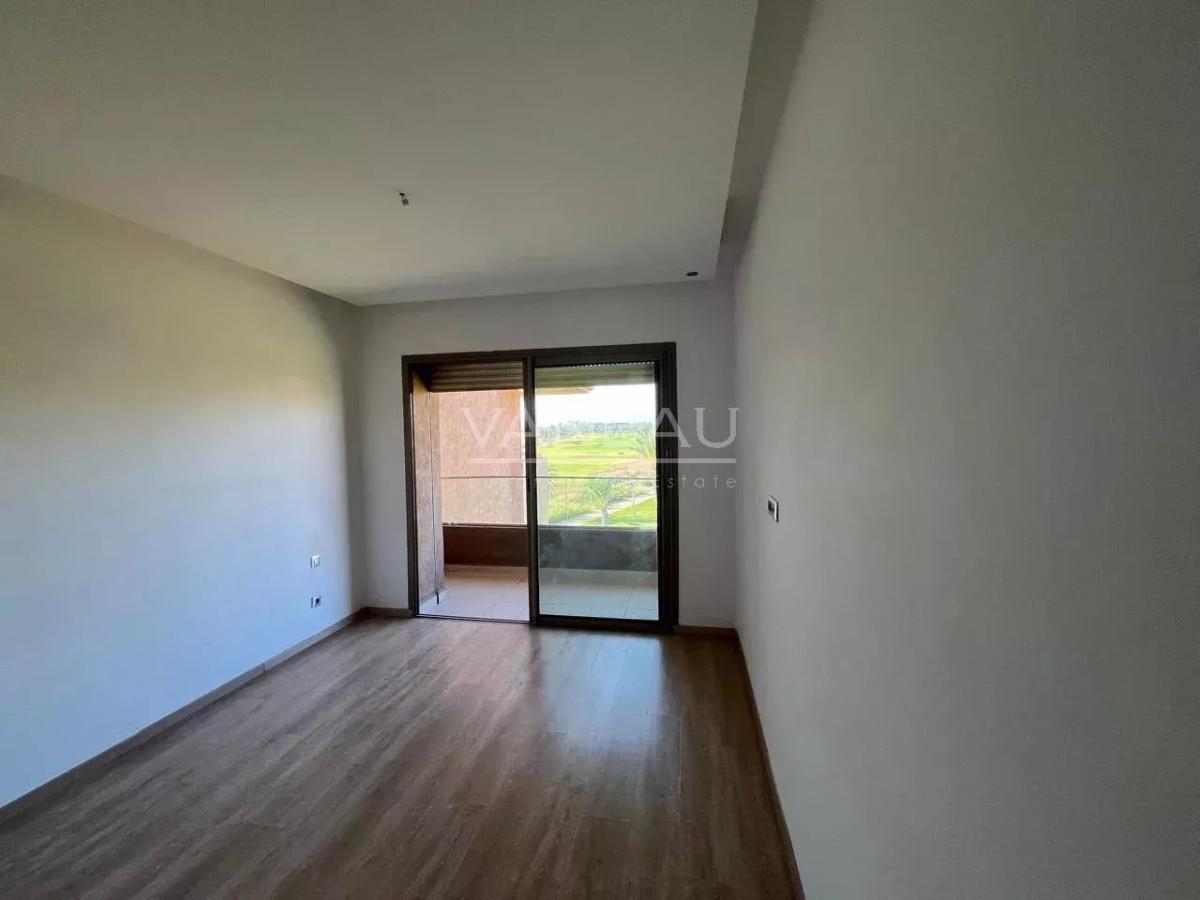 ****3 pièces location longue durée Prestigia***