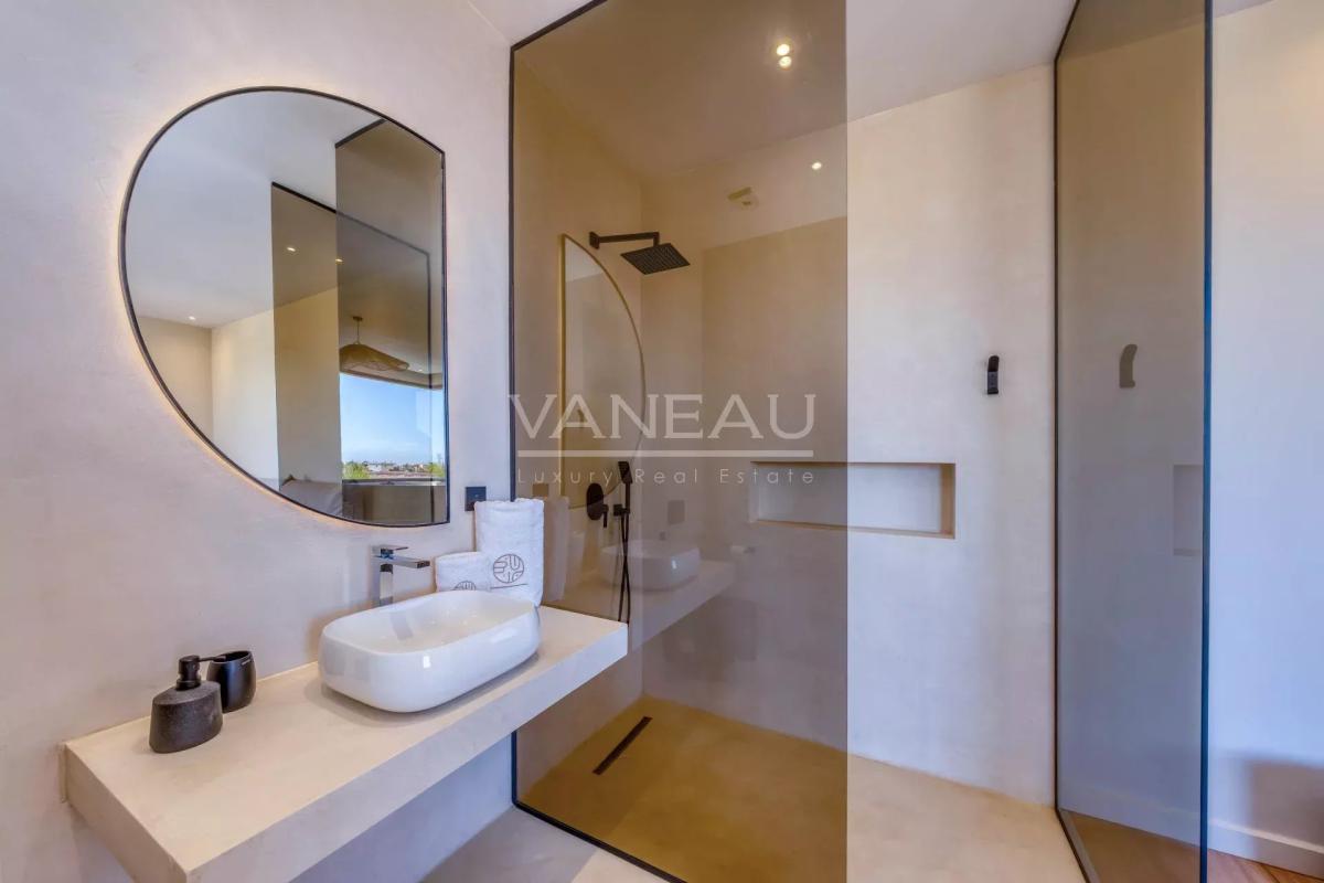 SUPERBE VILLA NEUVE 4 SUITES