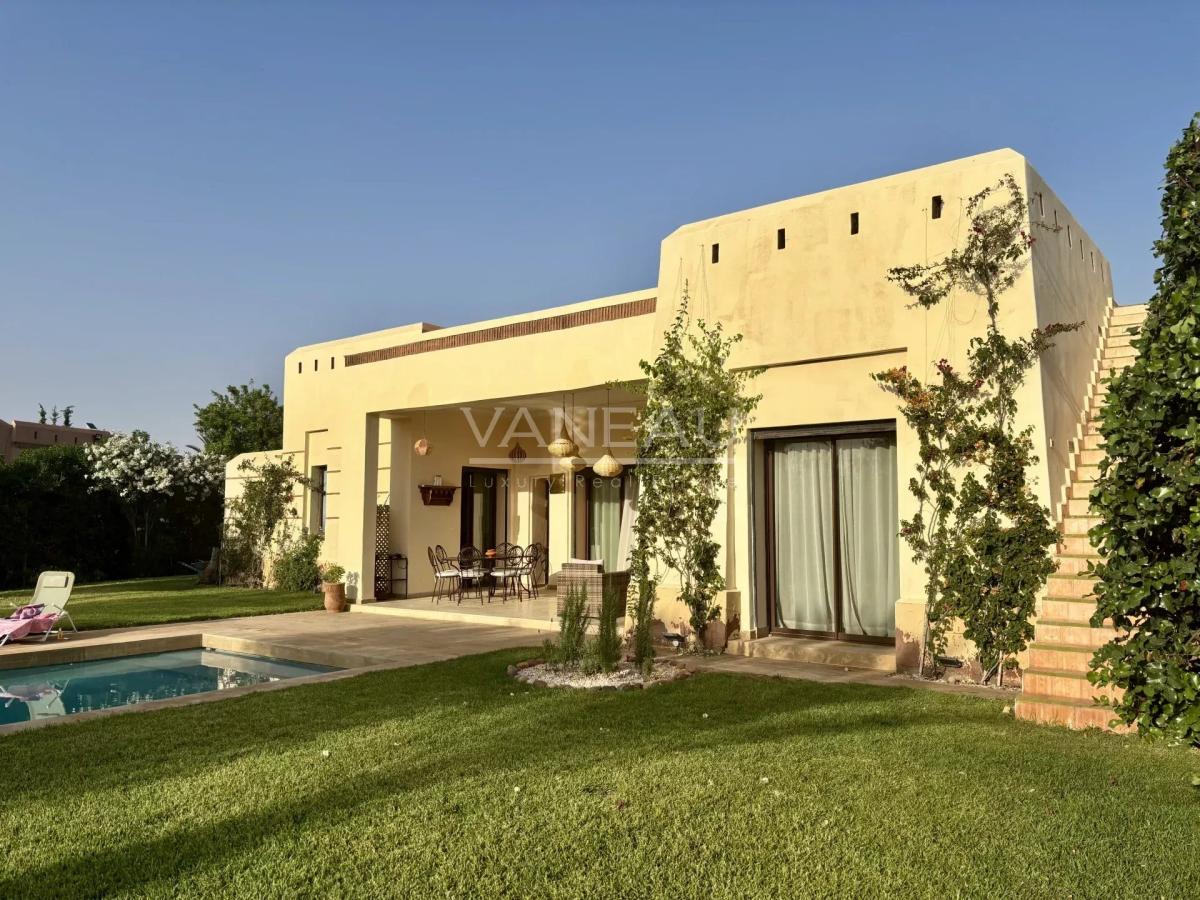 Charmante villa trois chambres route de Fés