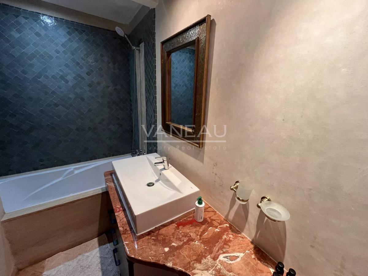 Villa  km 6 route de Fés