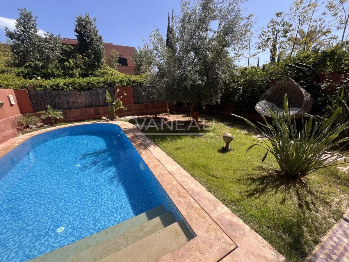 Villa  km 6 route de Fés