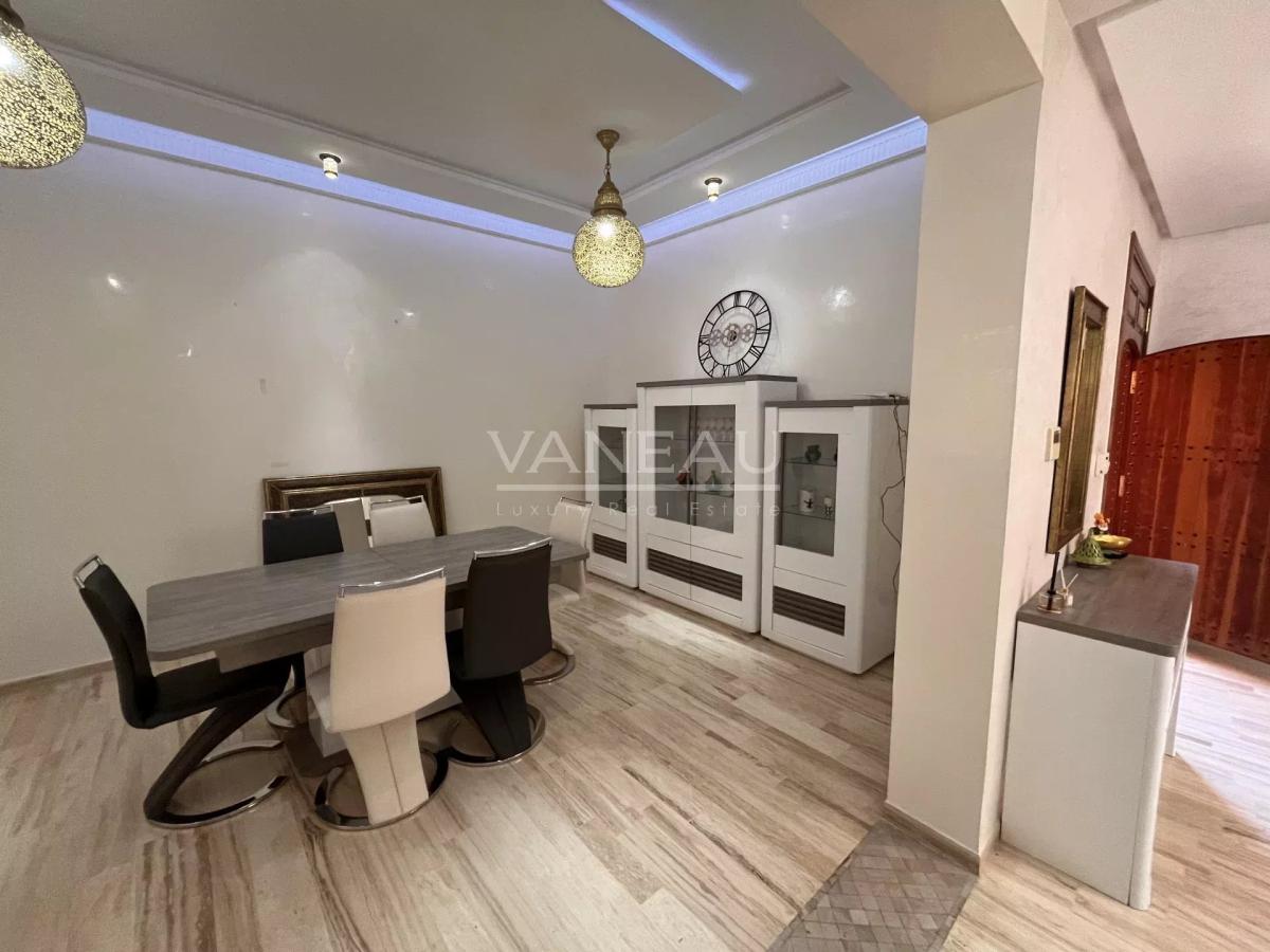 Villa  km 6 route de Fés