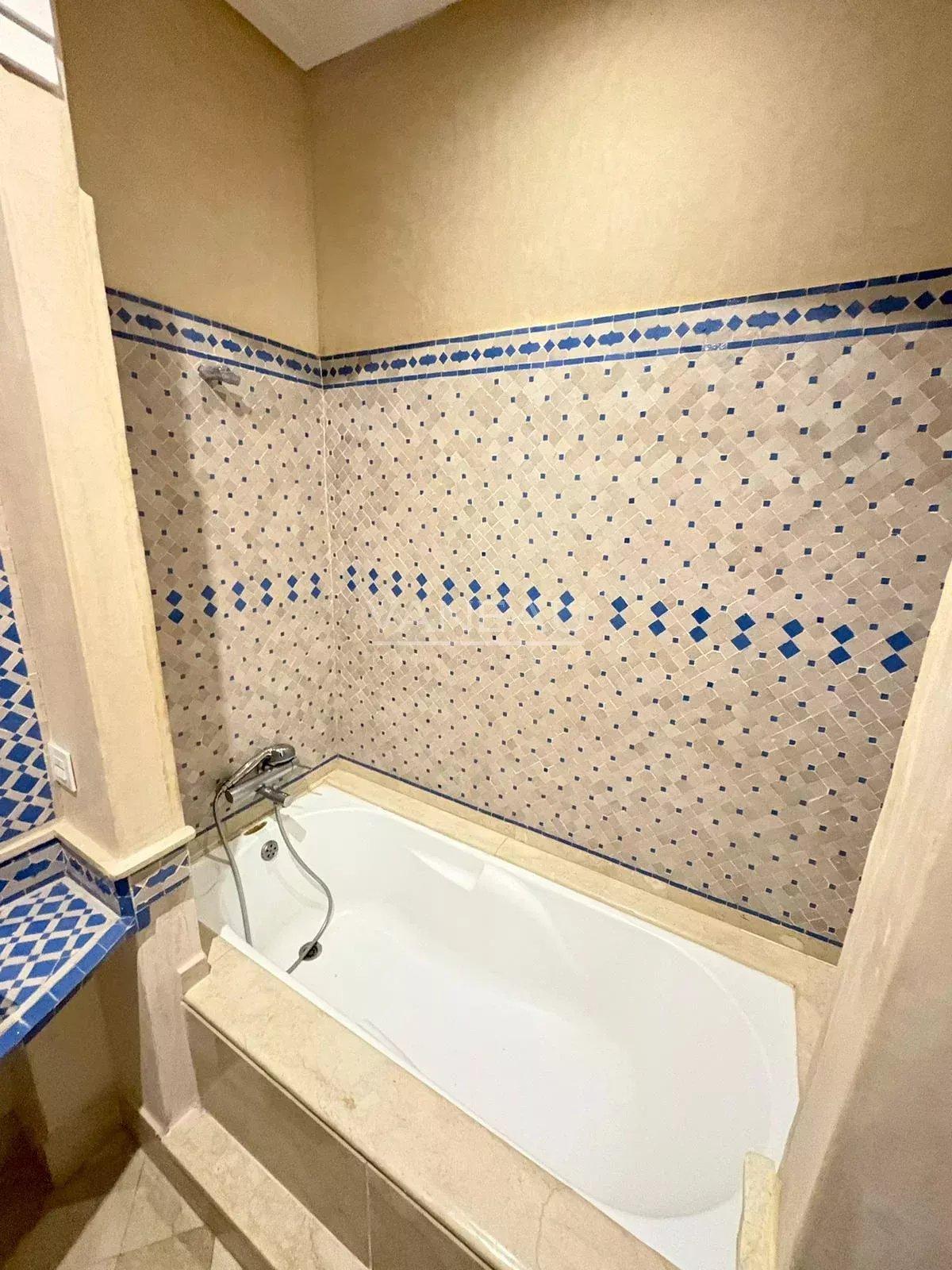 Jolie villa 3 chambres route de Fes avec piscine