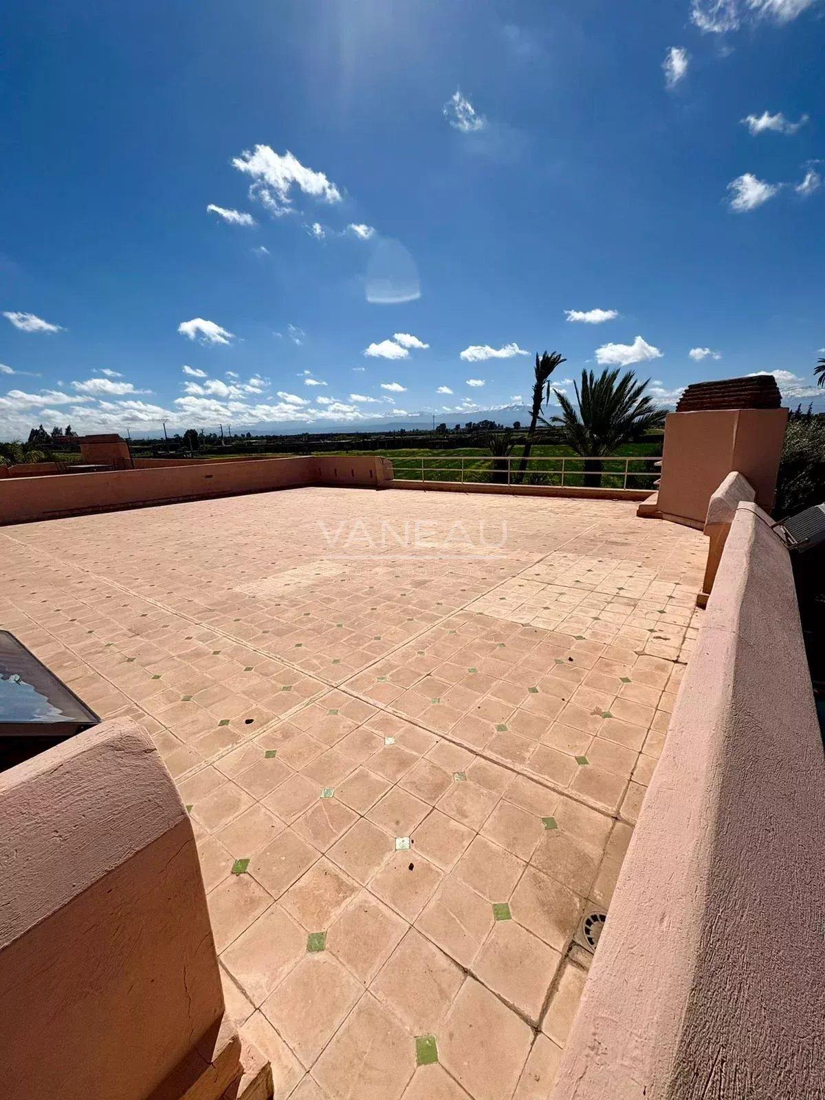 Jolie villa 3 chambres route de Fes avec piscine