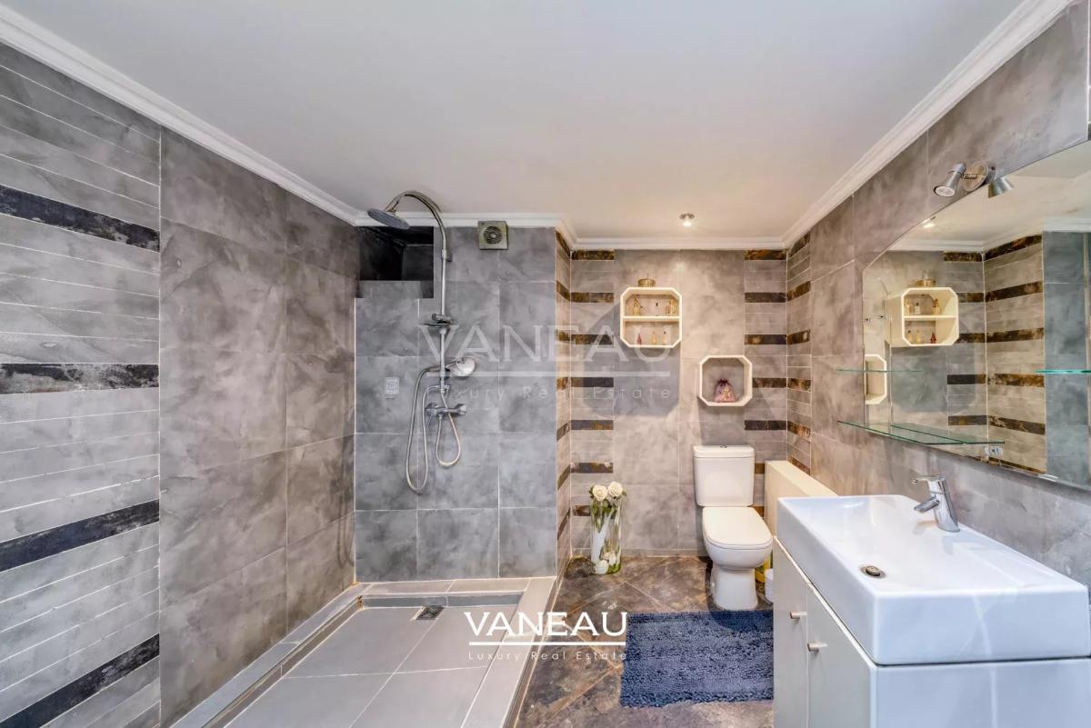 Appartement familial Dernier étage terrasse.