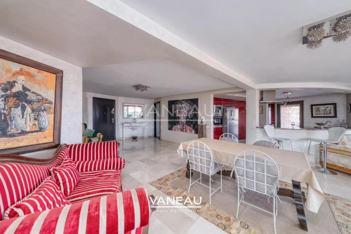 Appartement familial Dernier étage terrasse.