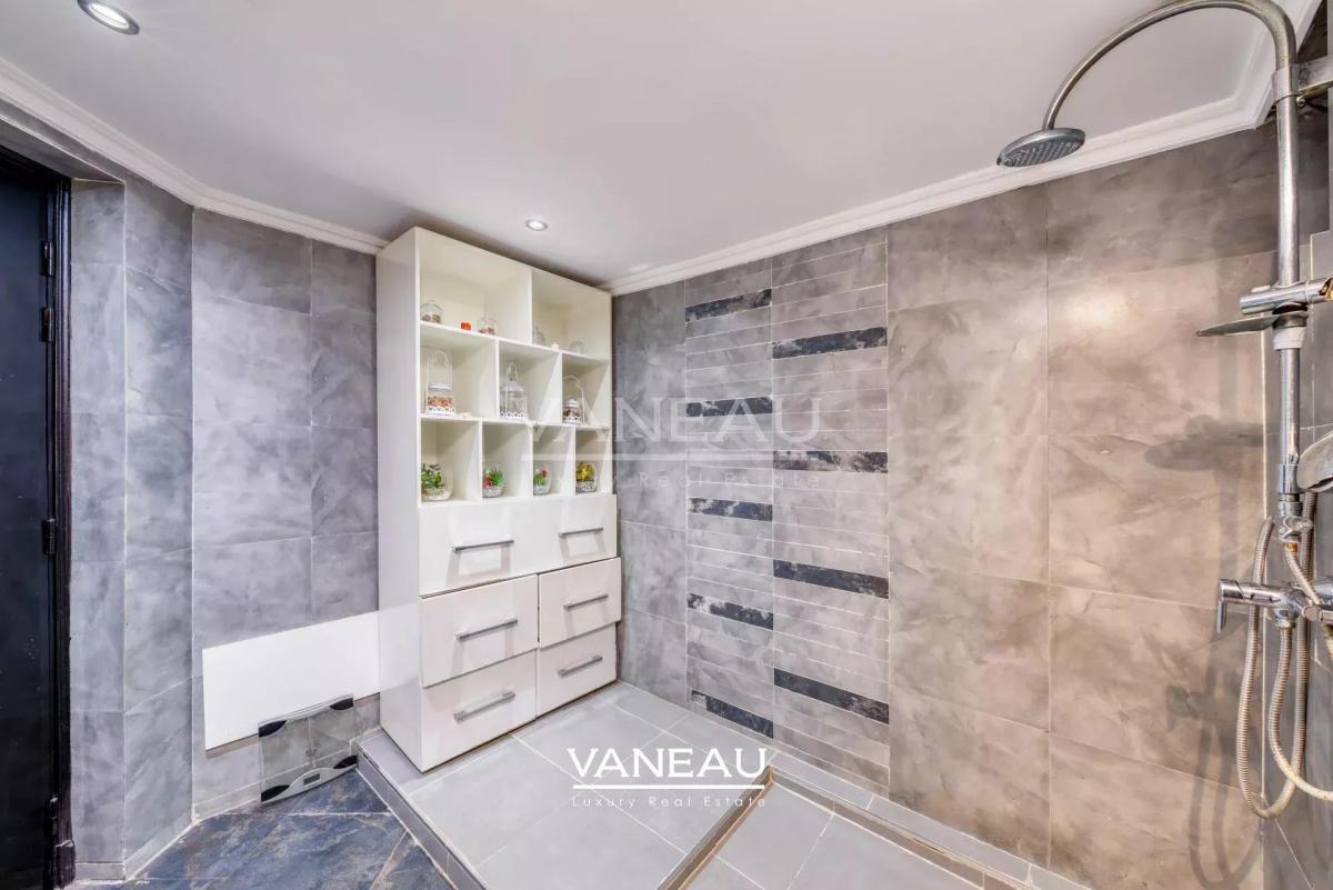 Appartement familial Dernier étage terrasse.