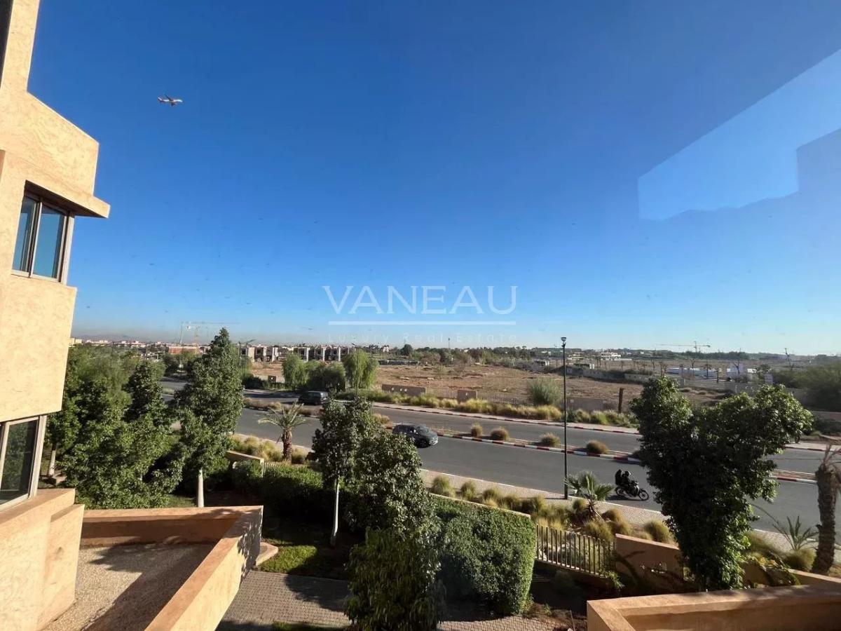 ****3 pièces location longue durée Prestigia***