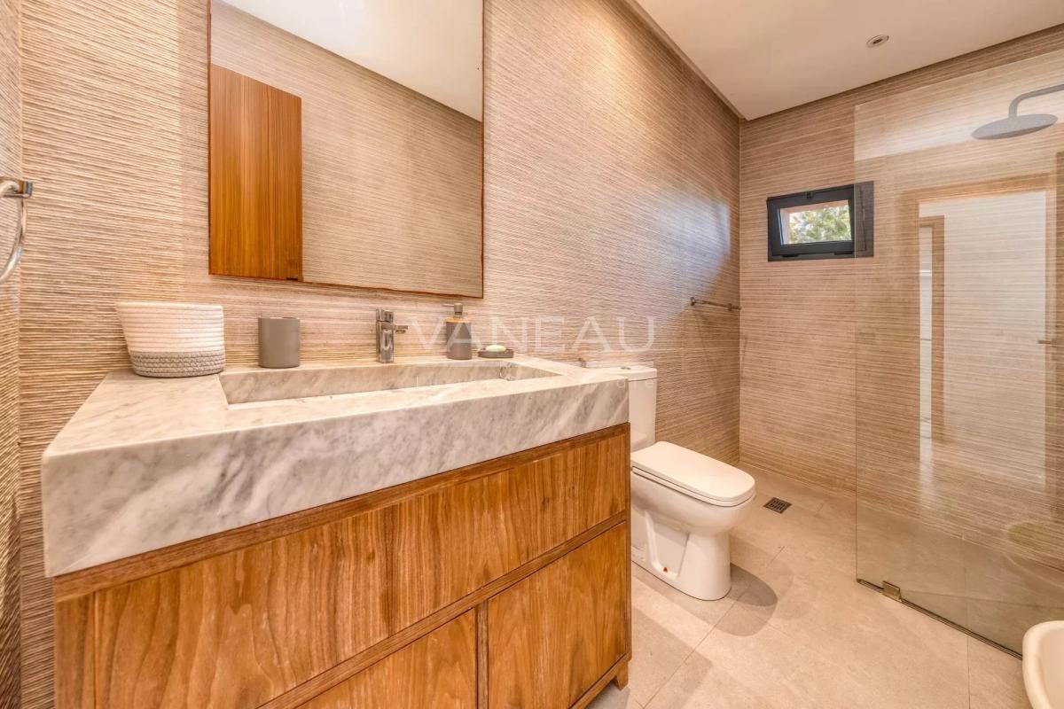 ****Villa moderne avec piscine dans residence****